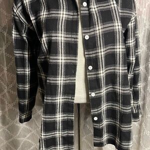 SHEIN flannel button down shirt NWOT sz S